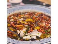 酸菜鲈鱼-陆小凤四川料理(北京路店)