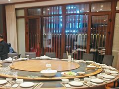 -黔蘑菇四季餐厅(观山湖店)