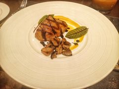 鹅肝-恰餐厅及酒吧 CHAR Bar & Grill (北京丽都皇冠假日店)