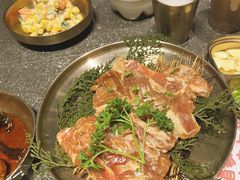 -草家酱蟹炭火烤肉店(珲春南路二店)