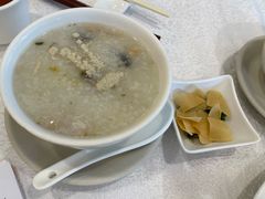 菜干猪骨粥-金鮀岛潮州酒家