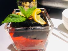 焦糖双色冰粉-鱼酷活鱼烤鱼(沈阳大悦城店)