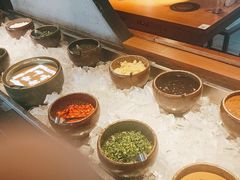 -呷哺呷哺(松北万象汇店)