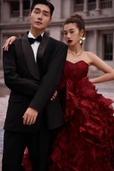 -喜爱高定婚纱摄影