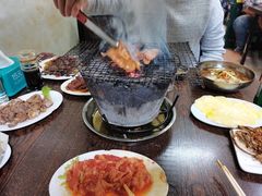 -韩风烤牛肉冷面店