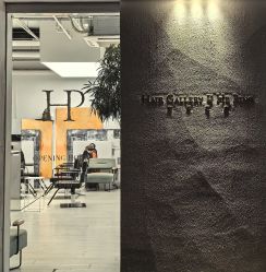 -Hair  Gallery