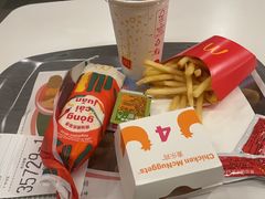 -麦当劳(中唱大厦店)