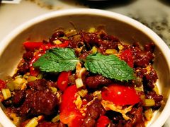 辣炒牛肉-桂满陇天书(南京德基旗舰店)