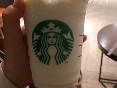 -星巴克臻选(南京金茂览秀城店)