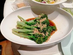 金蒜豉汁西兰苔-北京全聚德(王府井店)