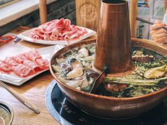 酸菜锅底-清真·海清斋铜锅涮肉牛羊肉小炒泡馍(大雁塔店)
