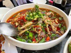 鸿鹤仔姜蛙-兔行天下-鸿鹤鲜锅兔(中海国际店)