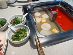 -海底捞火锅鲜切牛肉主题店(长寿路店)