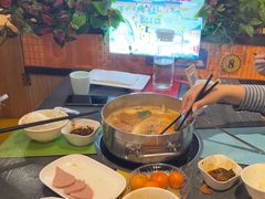 -四季喧黔味豆米火锅(万达广场店)