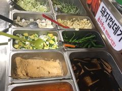 -江南猪肉商会无限续吃(弘大店)