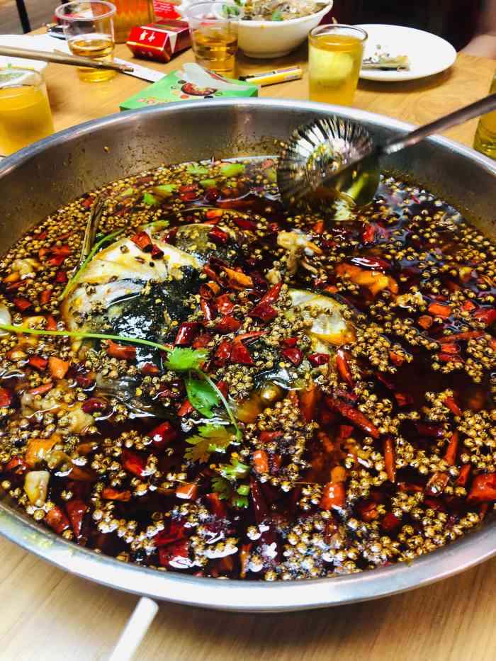 味绝美蛙鱼头(味之绝三亚店)-"[环境]总体评价四星半,哈哈 [服务]「.