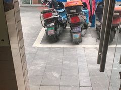 -渔中舟海鲜大排档(普陀沈家门店)