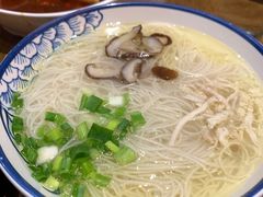 -二孃鸡爪爪(东风路总店)