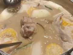 -肥仔文澳门猪骨煲(南京西路店)
