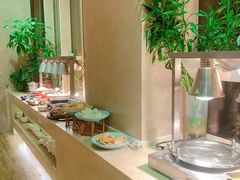 自助取餐区-长沙三景韦尔斯利酒店·Oval全日制餐厅自助餐