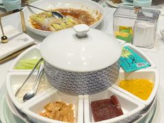 -羲和雅苑•北京烤鸭(陆家嘴中心店)
