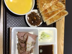 -李连贵熏肉大饼(金隅嘉品Mall店)