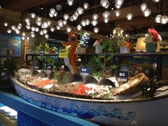 -领鲜活海鲜榴莲自助火锅(东门店)