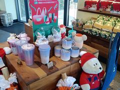 零售区-星巴克(迪士尼小镇店)