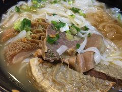 牛什河-章记香港仔鱼蛋王(西洋菜街店)