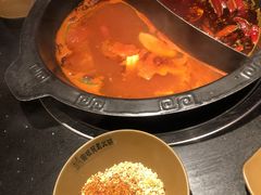 -宽板凳老灶火锅(簋街店)