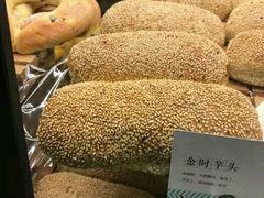 -Dough&Joe团憩(瑞虹天地月亮湾店)