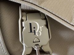 -小飞侠奢侈品回收 寄卖 养护(宝山宝龙广场店)