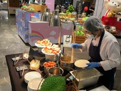 -飨食汇全日制餐厅·昆山皇冠假日酒店(九方店)