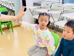 -蓝话筒·少儿成人演讲口才·主持朗诵·戏剧表演(大华第一坊店)