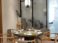 -闫府私房菜·老字号(恒隆店)