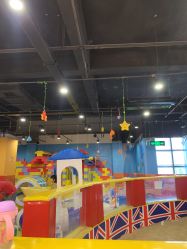 -苏宁红孩子(F6漫时区店)