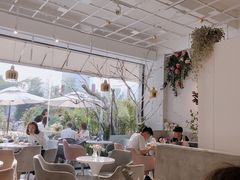 -UNI UNI(环亚凯瑟琳店)