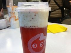 奶霜草莓果茶-CoCo都可(江宁托乐嘉店)