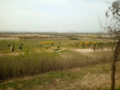 -汉长安城未央宫国家考古遗址公园