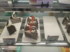 -巴黎优朵烘焙馆(菱角湖壹号店)