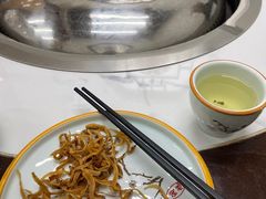 -农家乐大锅台铁锅炖(四流中路店)
