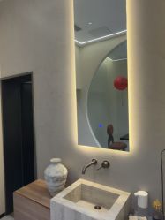 -Yuri尤里高定美肤中心