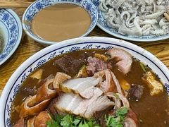 卤煮火烧-门框胡同百年卤煮(新街口店)