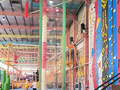 -天空之城蹦床攀岩运动馆·团建拓展·亲子游乐·生日派对(合肥店)