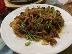 -九妹农家大铁锅东北菜(江湾店)