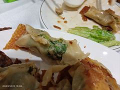 猪肉茴香锅贴-大眼锅贴水饺(河东店)