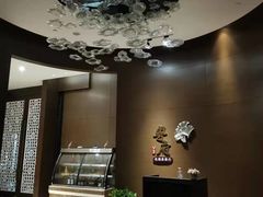 -天津京基皇冠假日酒店