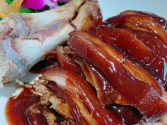 酱烧猪肘-武汉翔鹏快活林酒店(光霞店)