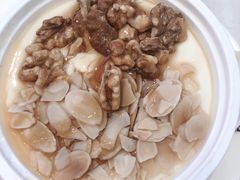 琥珀坚果双皮奶-满记甜品(江桥万达店)
