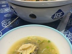 -旺角小渔村·海肠捞饭开创者(二马路店)